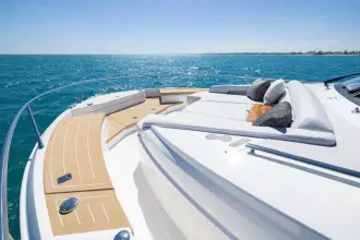 Thumbnail von Tiara Yachts EX54
