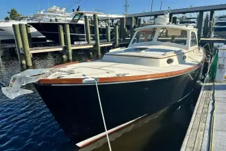 Thumbnail von Hinckley Picnic Boat 36 EP