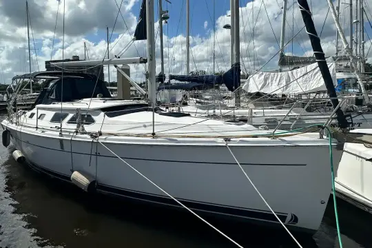 Hunter 41 DS