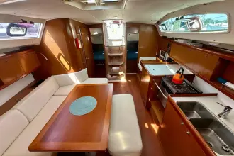 Thumbnail von Beneteau Oceanis 40