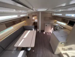 Thumbnail von Beneteau Oceanis 40.1