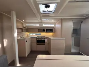 Thumbnail von Beneteau Oceanis 40.1