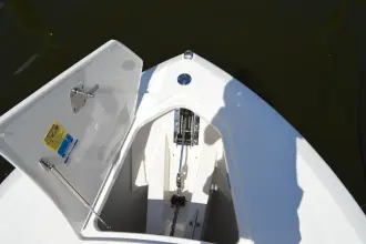 Thumbnail von Tiara Yachts 34 LS