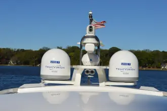 Thumbnail von Tiara Yachts EX60