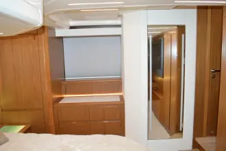 Thumbnail von Tiara Yachts EX60