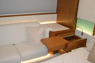 Thumbnail von Tiara Yachts EX60