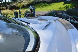 Thumbnail von Tiara Yachts EX60