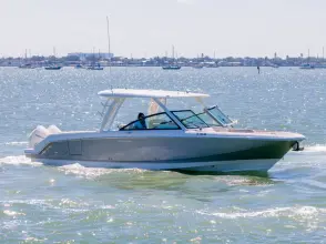 Thumbnail von Boston Whaler 320 Vantage