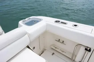 Thumbnail von Boston Whaler 370 Outrage