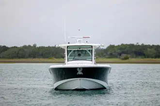 Thumbnail von Boston Whaler 370 Outrage