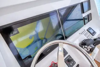 Thumbnail von Intrepid 475 Sport Yacht