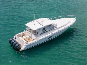 Thumbnail von Intrepid 475 Sport Yacht