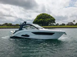 Thumbnail von Sea Ray 370 Sundancer Outboard
