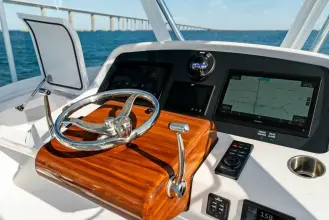 Thumbnail von Bertram 35 Flybridge