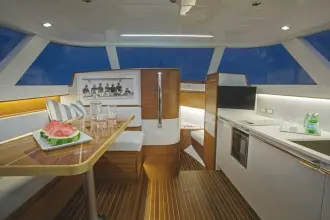 Thumbnail von Bertram 35 Flybridge