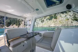 Thumbnail von Boston Whaler 345 Conquest BARB
