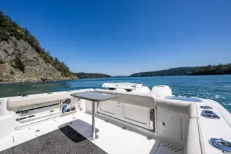 Thumbnail von Boston Whaler 345 Conquest BARB