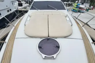 Thumbnail von Azimut 68