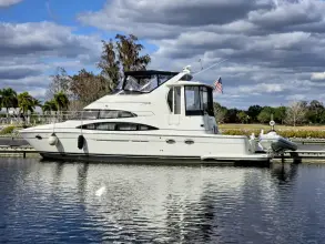 Thumbnail von Carver 444 Cockpit Motor Yacht