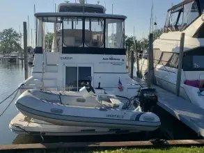 Thumbnail von Carver 444 Cockpit Motor Yacht
