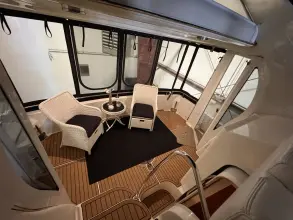 Thumbnail von Carver 396 Motor Yacht