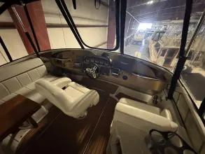 Thumbnail von Carver 396 Motor Yacht