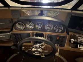 Thumbnail von Carver 396 Motor Yacht