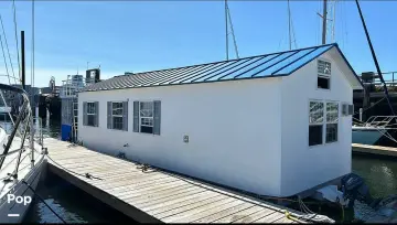 Thumbnail von Catamaran Cruisers` Aqua Lodge 42