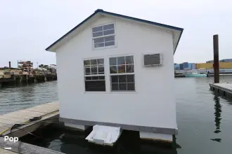 Thumbnail von Catamaran Cruisers` Aqua Lodge 42