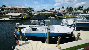 Caymas 281 HB