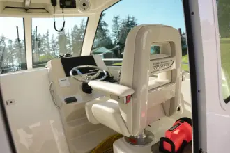 Thumbnail von Boston Whaler 285 Conquest Pilothouse