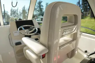 Thumbnail von Boston Whaler 285 Conquest Pilothouse