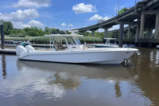 Everglades 365 CC