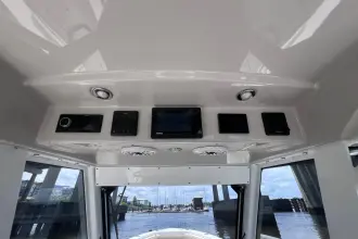 Thumbnail von Everglades 365 CC