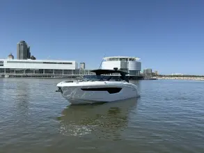 Thumbnail von Cruisers Yachts 38 GLS