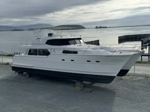 Northwest Powercat 58