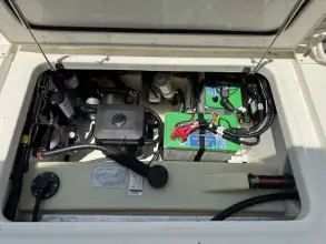 Thumbnail von Boston Whaler 240 Vantage