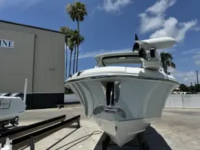 Thumbnail von Boston Whaler 240 Vantage