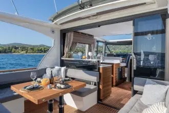 Thumbnail von Marex 440 Gourmet Cruiser