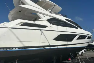 Thumbnail von Sunseeker 65 Sport Yacht