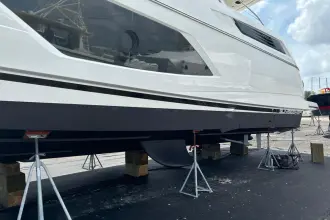 Thumbnail von Sunseeker 65 Sport Yacht