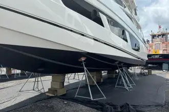 Thumbnail von Sunseeker 65 Sport Yacht