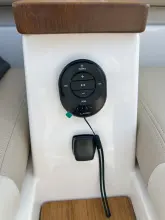 Thumbnail von Boston Whaler 360 Outrage