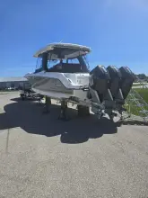Thumbnail von Boston Whaler 350 Realm