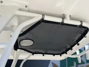Thumbnail von Boston Whaler 210 Montauk