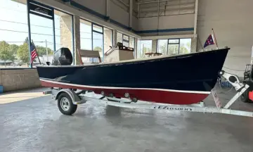 Thumbnail von Boston Whaler 210 Montauk