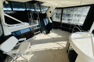 Thumbnail von Bayliner 4587 Motoryacht