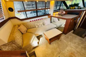 Thumbnail von Bayliner 4587 Motoryacht