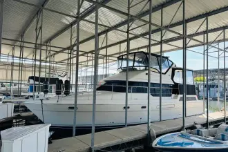 Thumbnail von Bayliner 4587 Motoryacht