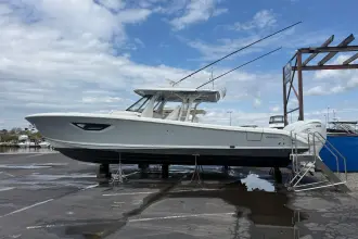 Pursuit S 428